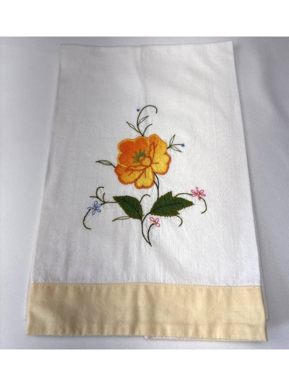 Embroidered Floral White Cotton Dish Towel Yellow Edge 20"x13" Vintage
